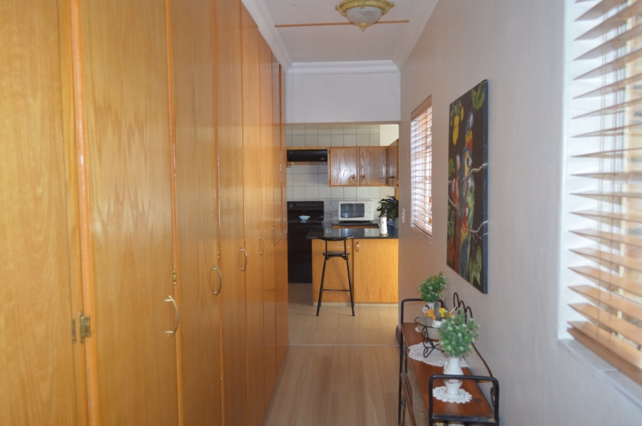 2 Bedroom Property for Sale in Flamwood North West